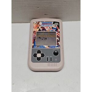 VTG American Gladiators MGA LCD Micro Games USA 1992 Handheld‎